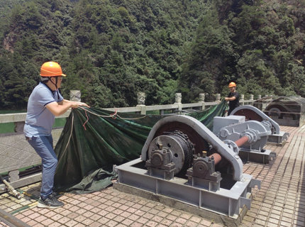 人民長江報載文：烈日下 “澧”最美