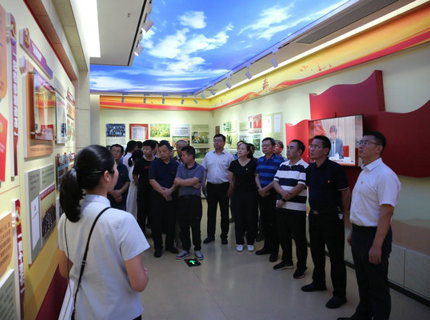 公司組織黨員干部到長沙市廉政警示教育基地參觀學(xué)習